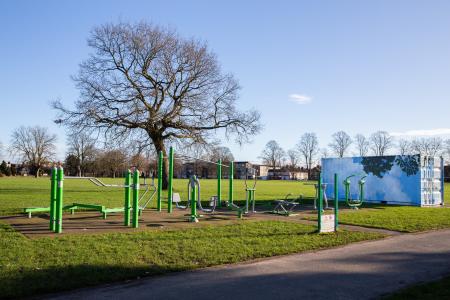 2 bedroom Terraced House for sale in Lincoln Road, Enfield, London, EN1