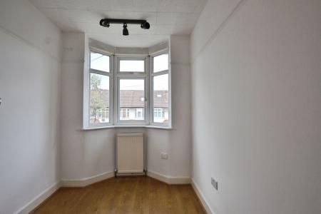 3 bedroom Terraced House for sale in Princes Avenue, Palmers Green, London, N13