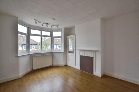 3 bedroom Terraced House for sale in Princes Avenue, Palmers Green, London, N13