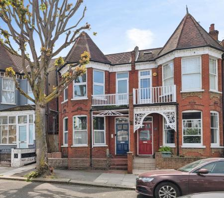 Arcadian Gardens, London, N22