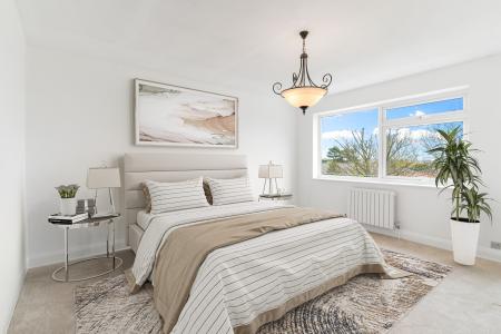 3 bedroom Penthouse for sale in Private Road, Enfield, London, EN1
