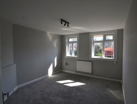 3 bedroom Flat to let in Haselbury Road, Edmonton, London, N9
