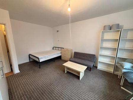 1 bedroom Flat to let in York Way Estate, London, N7