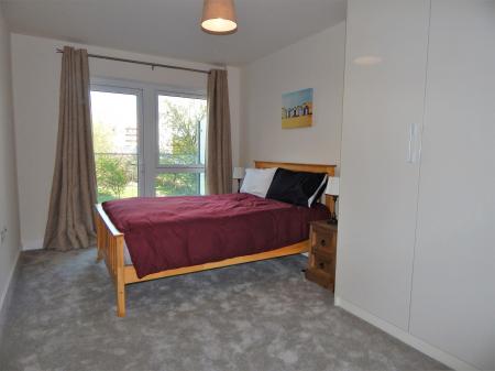 2 bedroom Flat to let in 3 Beaufort Square, Beaufort Park, London, NW9