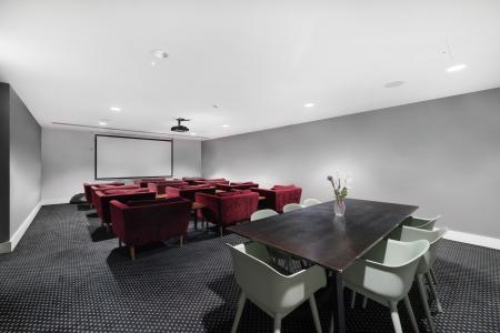 1 bedroom Flat to let in Empire Way, Wembley, HA9