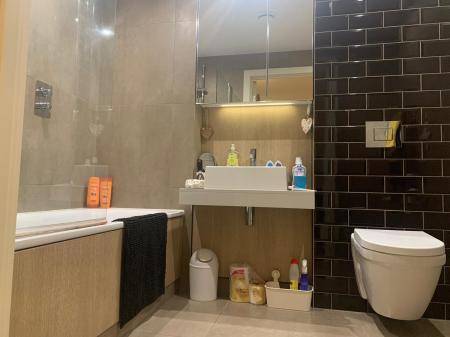 1 bedroom Flat to let in Empire Way, Wembley, HA9