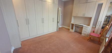 Clova Road, London, E7