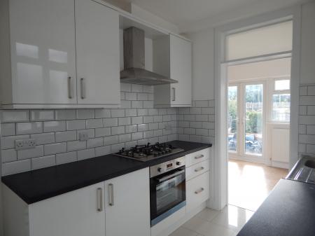 5 bedroom Semi-detached house for sale in Hall Lane, Hendon, London, NW4