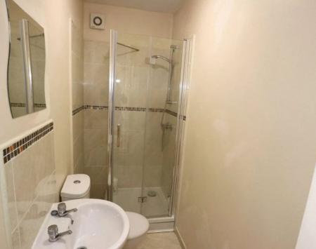 1 bedroom House share to let in Chalkhill Road, Wembley, HA9