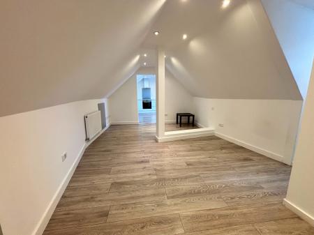 1 bedroom Flat for sale in Watford Way, Hendon, NW4