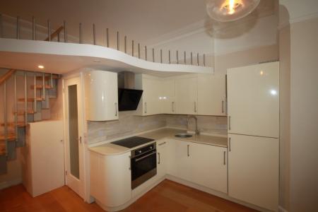 0 bedroom Studio flat to let in Chichele Road, Cricklewood, London, NW2