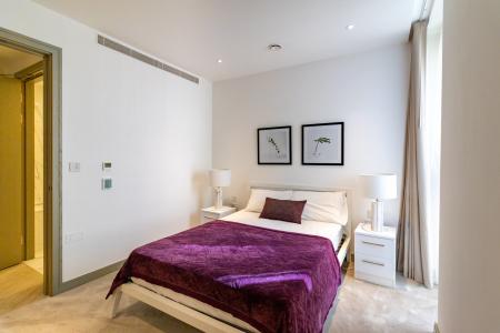 2 bedroom Flat to let in 30 Lodge Road, St John's Wood, London, NW8