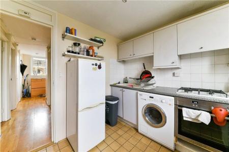 1 bedroom Flat to let in Burr Close, London, E1W