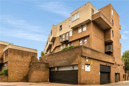 1 bedroom Flat to let in Burr Close, London, E1W