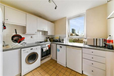 1 bedroom Flat to let in Burr Close, London, E1W