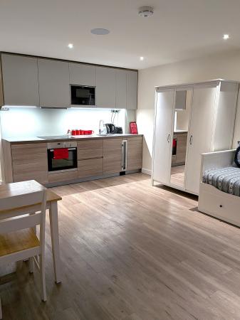 0 bedroom Studio flat to let in Beaufort Square, Colindale, London, NW9