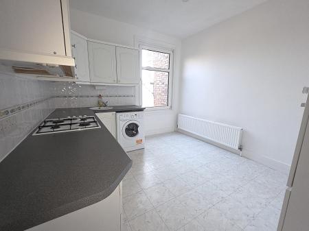 1 bedroom Flat to let in Frederick's Place, North Finchley, London, N12