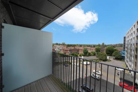 1 bedroom Flat for sale in Palace Arts Way, Wembley, HA9