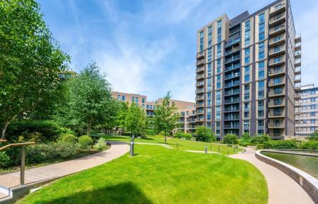 1 bedroom Flat for sale in Palace Arts Way, Wembley, HA9