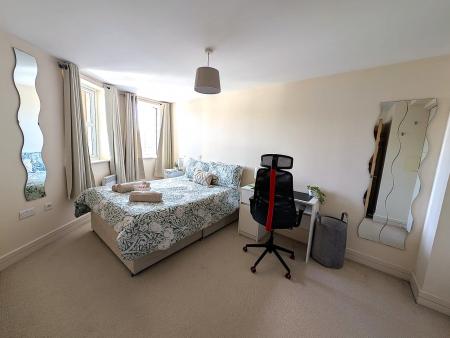 1 bedroom Flat to let in 87 Greyhound Hill, Hendon, London, NW4