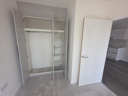 1 bedroom Flat to let in Horn Lane, London, W3
