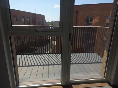 1 bedroom Flat to let in Horn Lane, London, W3