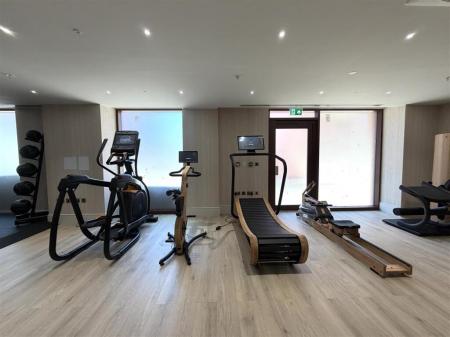 1 bedroom Flat to let in Horn Lane, London, W3