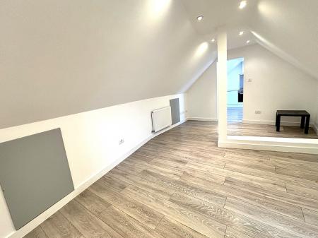 0 bedroom Studio flat to let in Watford Way, Hendon, London, NW4