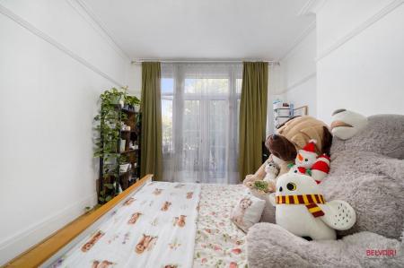 2 bedroom Flat for sale in Sevington Road, Hendon, London, NW4