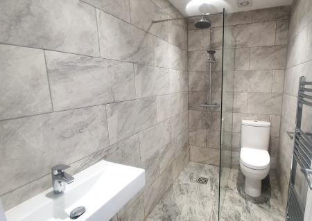 1 bedroom Flat to let in Ballards Lane, Finchley, London, N3