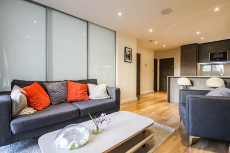 10 Beaufort Square, Beaufort Park, London, NW9