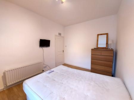 2 bedroom Flat to let in Great Western Road, Mannofield, Aberdeen, AB10