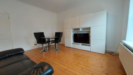 2 bedroom Flat to let in Great Western Road, Mannofield, Aberdeen, AB10