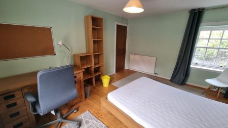 2 bedroom Cottage to let in High Street, Aberdeen, AB24