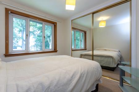 2 bedroom Flat to let in Polo Gardens, Stoneywood, AB21