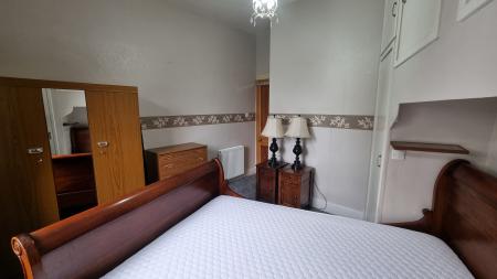 1 bedroom Flat to let in Wallfield Crescent, Rosemount, Aberdeen, AB25