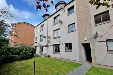 1 bedroom Flat for sale in 15 Back Hilton Road, Kittybrewster, Aberdeen, AB25