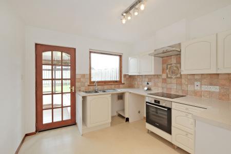 3 bedroom Semi-detached bungalow for sale in 15 Broomfield Park, Portlethen, AB12