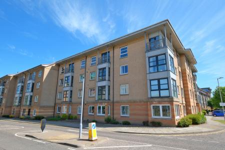 2 bedroom Flat for sale in 21 Bannermill Place, The Beach, Aberdeen, AB24