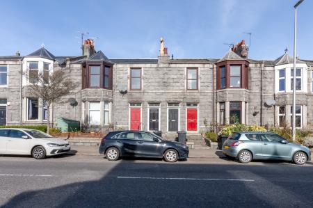 3 bedroom Flat for sale in 21 Leslie Road, Hilton, Aberdeen, AB24