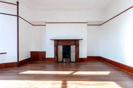 3 bedroom Flat for sale in 21 Leslie Road, Hilton, Aberdeen, AB24