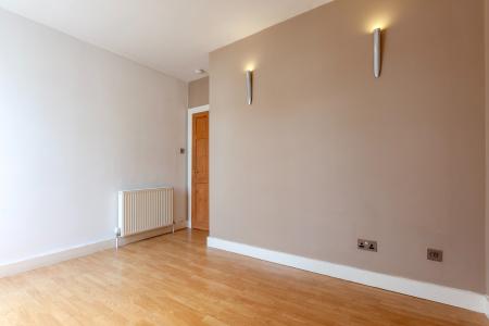 1 bedroom Flat for sale in 215 (Flat 7) Rosemount Place, Rosemount, Aberdeen, AB25