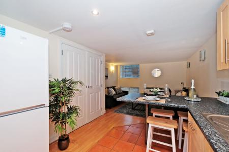 2 bedroom Flat for sale in 22 Market Street, The City Centre, Aberdeen, AB11