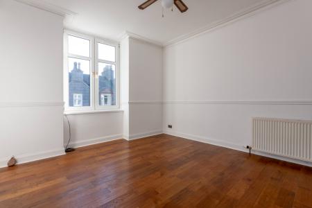 2 bedroom Flat for sale in 26 Wallfield Place, Rosemount, Aberdeen, AB25