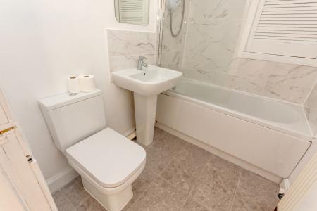 2 bedroom Flat for sale in 26 Wallfield Place, Rosemount, Aberdeen, AB25