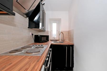 1 bedroom Flat for sale in 294 Union Grove, The West End, Aberdeen, AB10