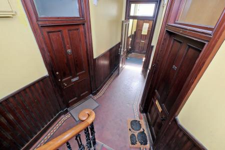 2 bedroom Flat for sale in 54 Balmoral Place, The City Centre, Aberdeen, AB10