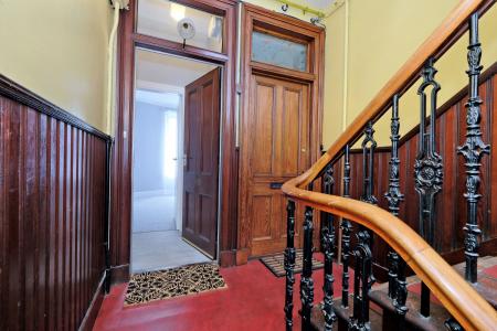 2 bedroom Flat for sale in 54 Balmoral Place, The City Centre, Aberdeen, AB10