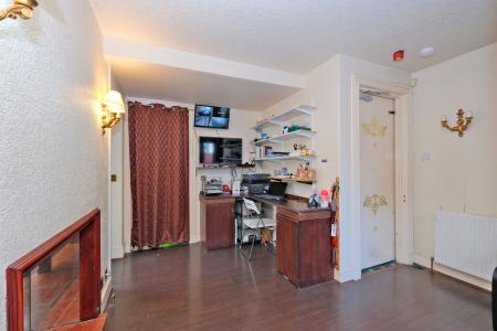 7 bedroom Detached house for sale in Brentwood Villa Guest House, 560 King St, Aberdeen, AB24