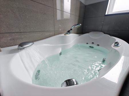 2 bedroom Flat for sale in Cornhill Drive, Aberdeen, AB16